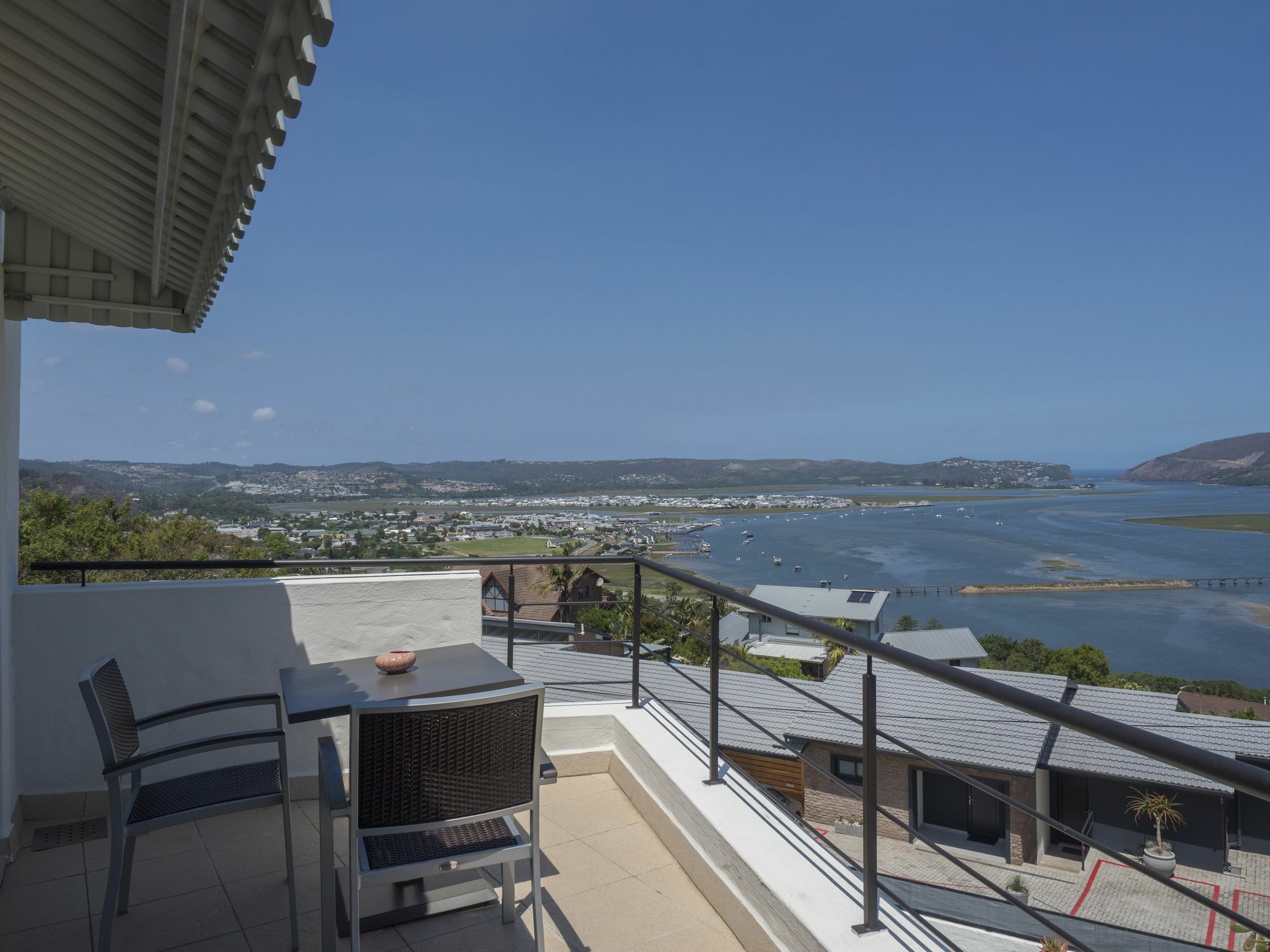 Villa Afrikana Guest Suites By Knysna Paradise Collection Kültér fotó